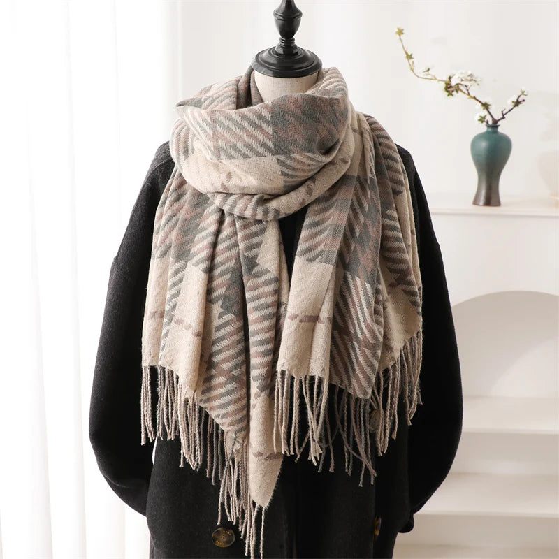 Travel Luxe Cashmere Shawl